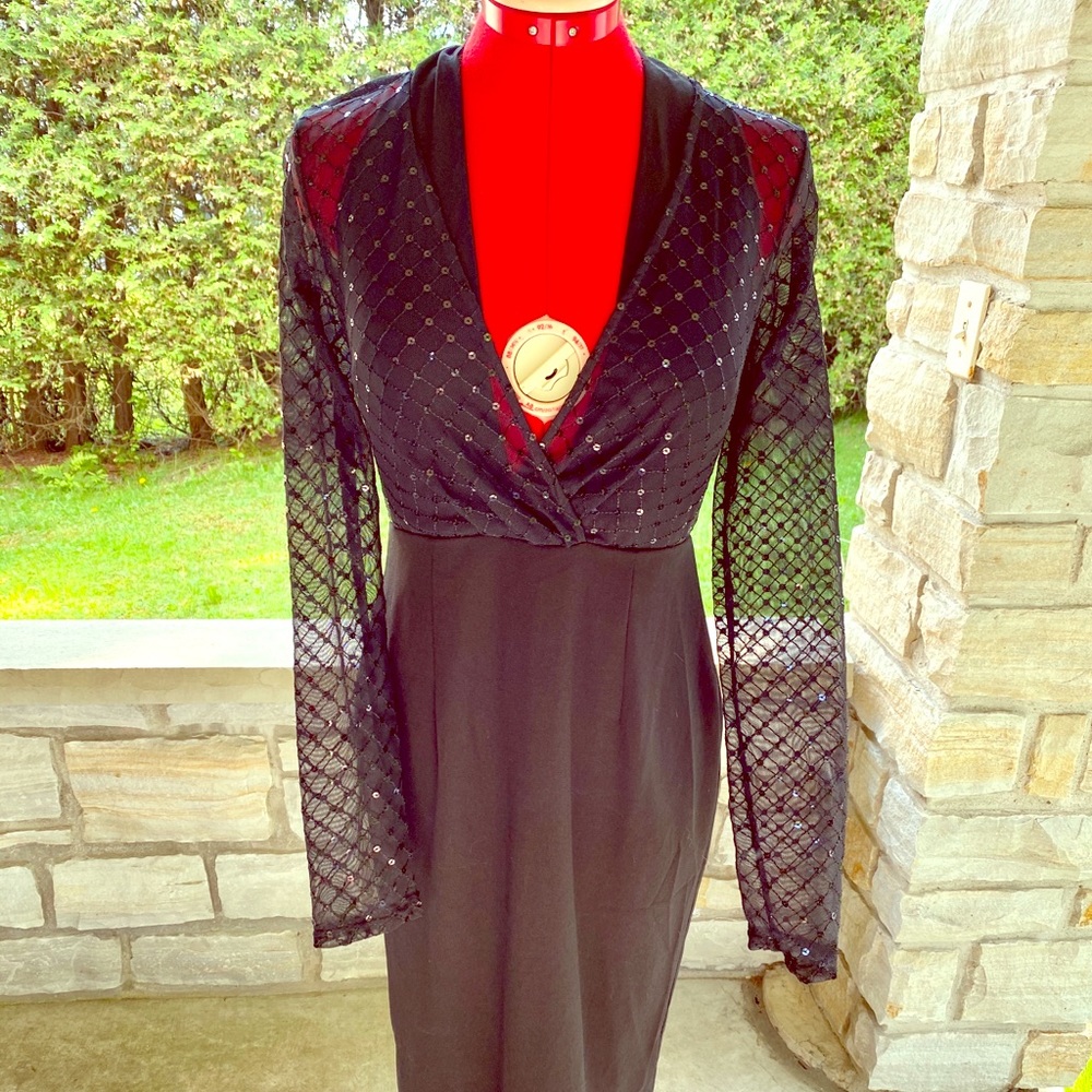 Beautiful evening dress from « Boutique 1861 ».
